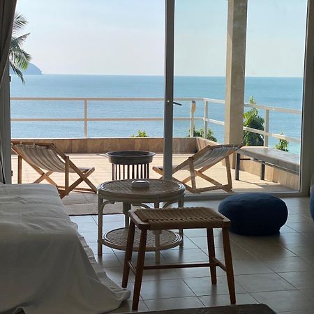 Baan Jai Dee Beach Front Hotel Wok Tum Dış mekan fotoğraf